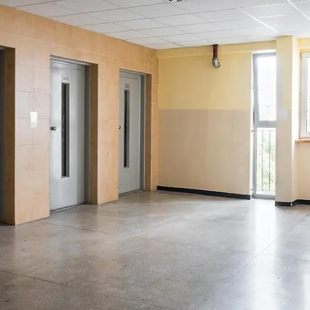 Rondo Onz Standard By Bookinghost Βαρσοβία