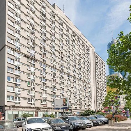 Rondo Onz Standard By Bookinghost Appartement Varsovie