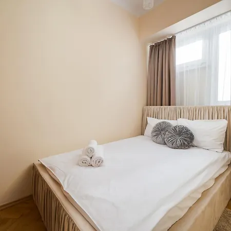 Rondo Onz Standard By Bookinghost Βαρσοβία